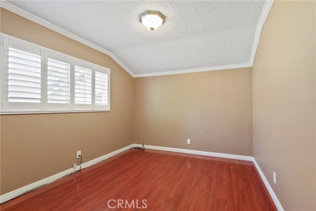 Building Photo - 653 S Evanwood Ave