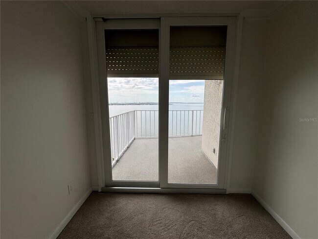 Building Photo - 2611 Bayshore Blvd
