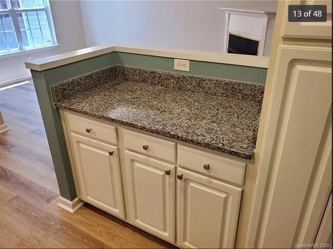 Kitchen #3 - 9906 Birch Knoll Ct