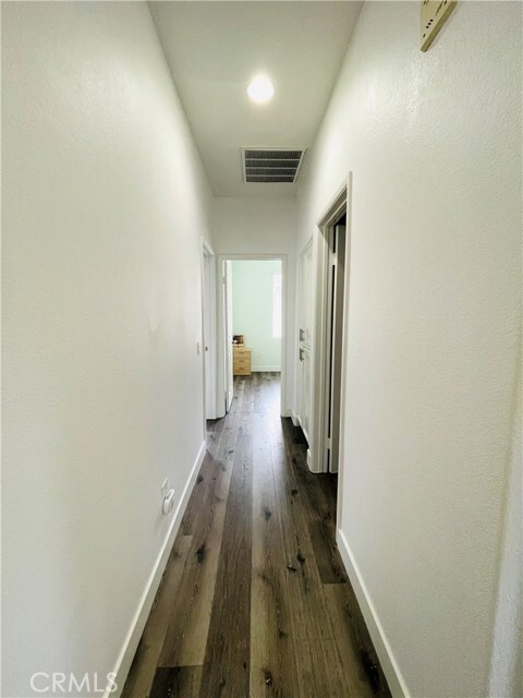 Building Photo - 1210 Mendez Dr