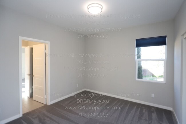 Building Photo - 2041 N Orange Olive Rd