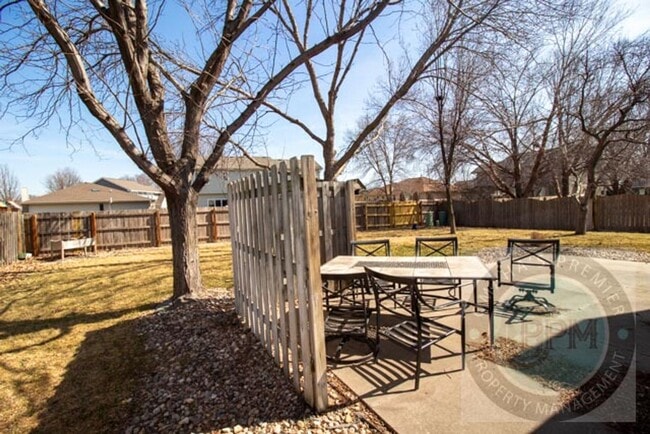 Building Photo - Move in Special $800.00 off Deposit!!!  4 Bed Ranch House in Millard School District