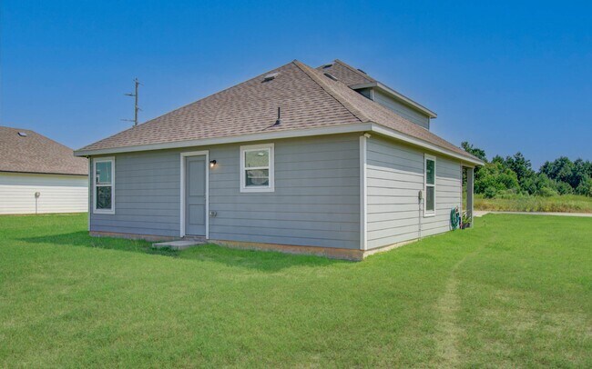 Building Photo - 2002 Rd 5500