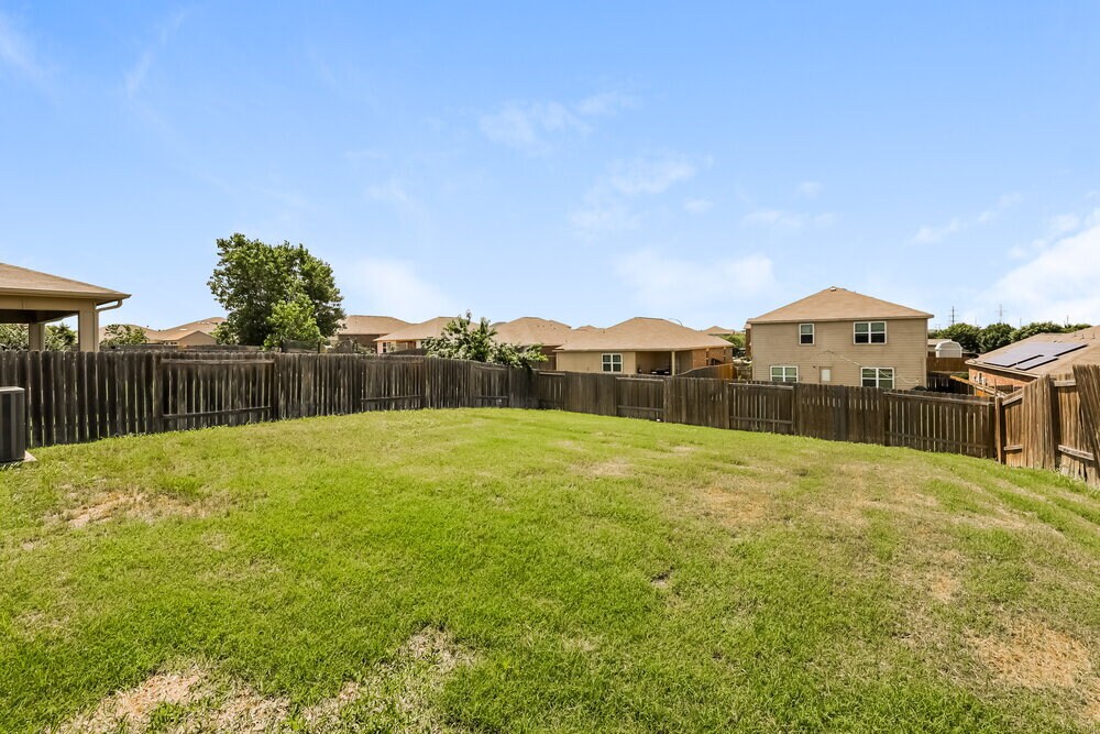 Building Photo - 6120 Chalk Hollow Dr
