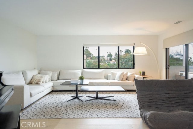 Building Photo - 288 St Albans Ave