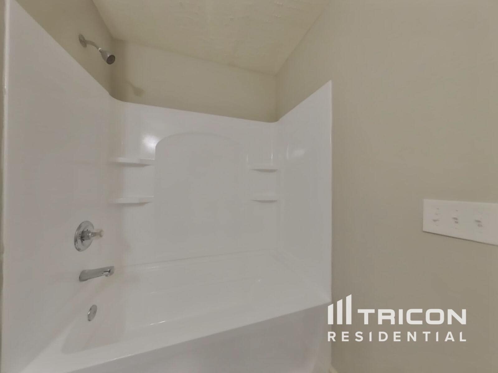 Building Photo - 1809 Daniel Ct