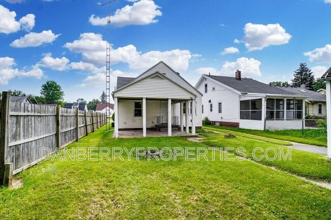 Building Photo - 919 Brookley Blvd