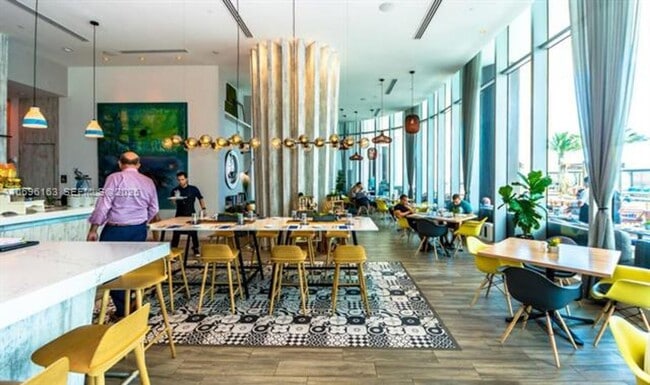 Building Photo - 4111 S Ocean Dr