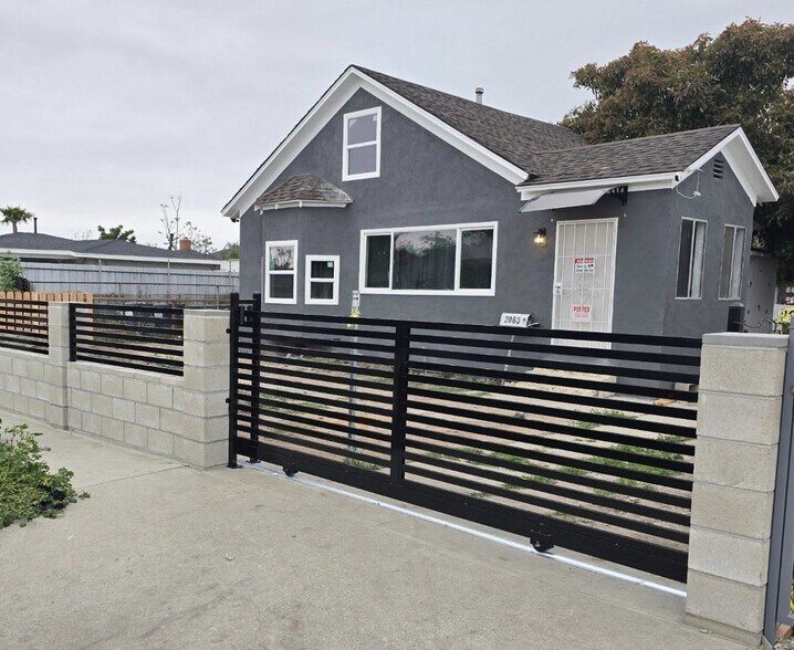 Exterior - 2063 E 130th St