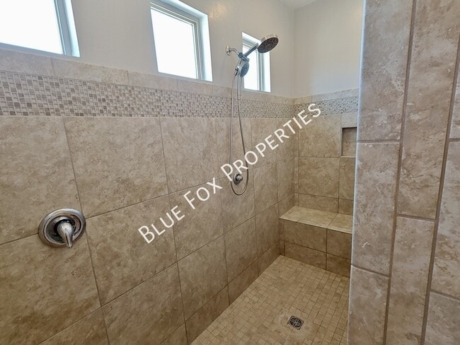 Building Photo - 34185 S Presidio Pl