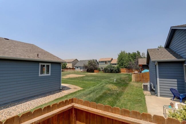 Building Photo - 903 Glenwall Dr
