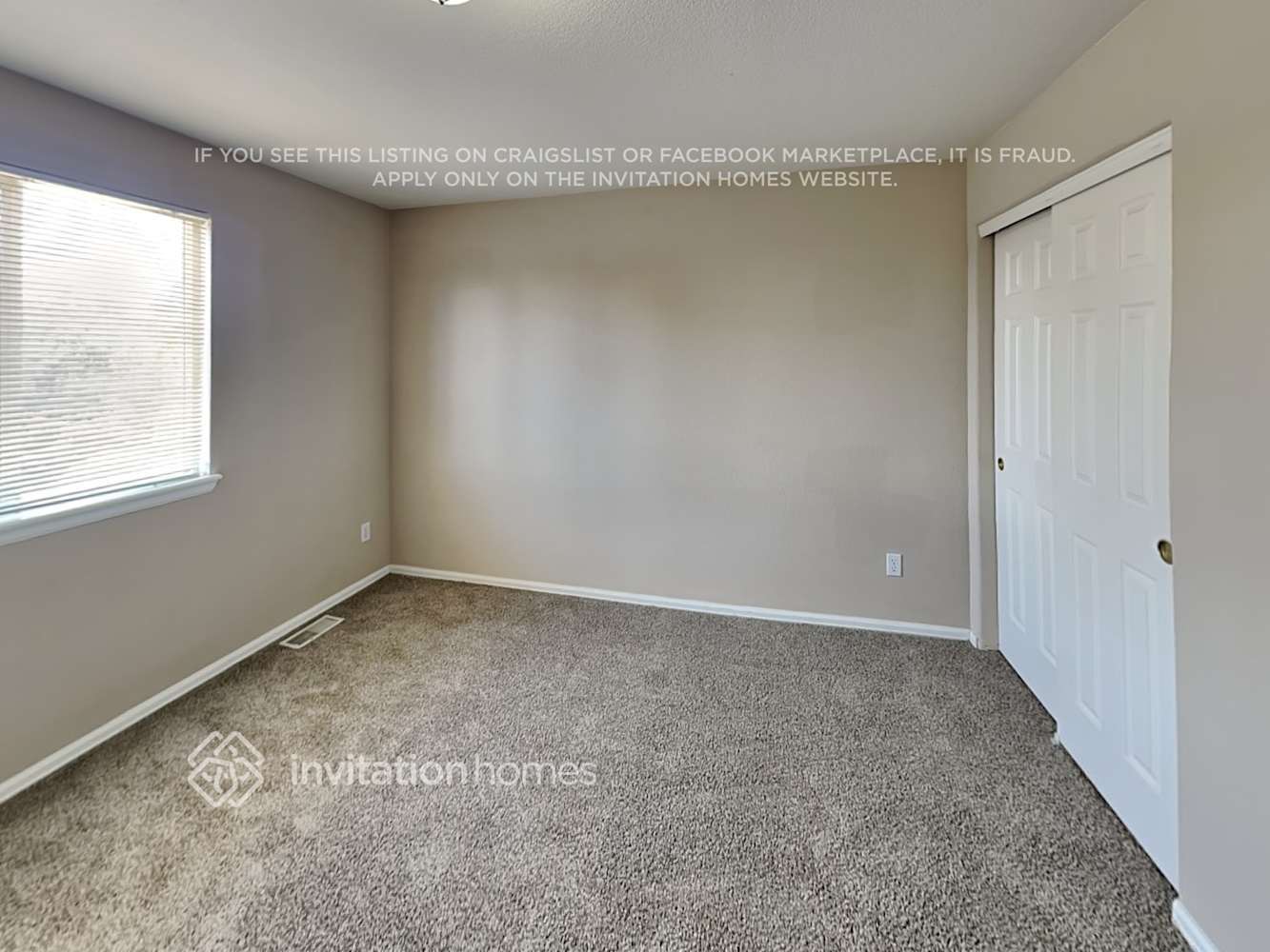 Building Photo - 14378 E 47th Dr