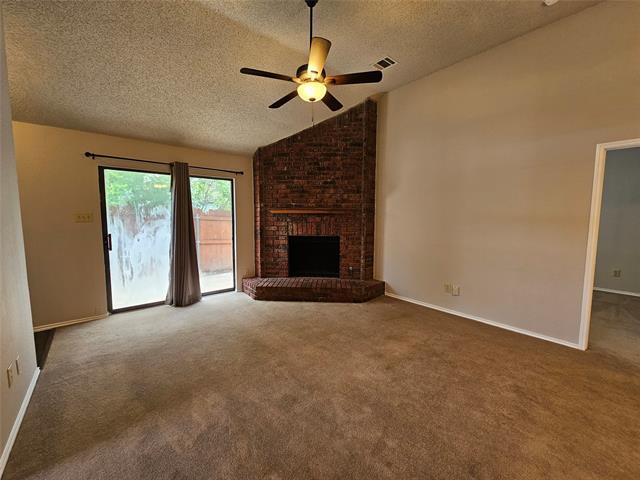 Building Photo - 452 Chestnut Ln