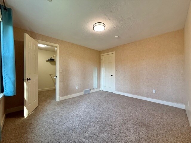 Building Photo - 15206 S Clear Lake Rd