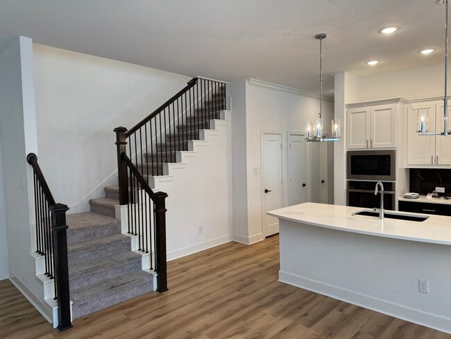 Building Photo - 1508 Rose Willow Wy