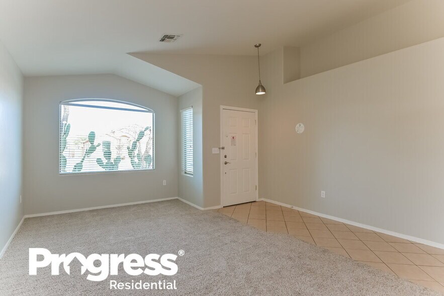 Building Photo - 6737 W Greenland Ct