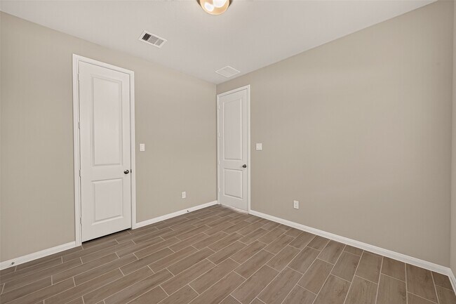 Building Photo - 27003 Estella Mdw Ln