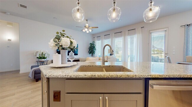 Building Photo - 29614 Mahogany View Ln