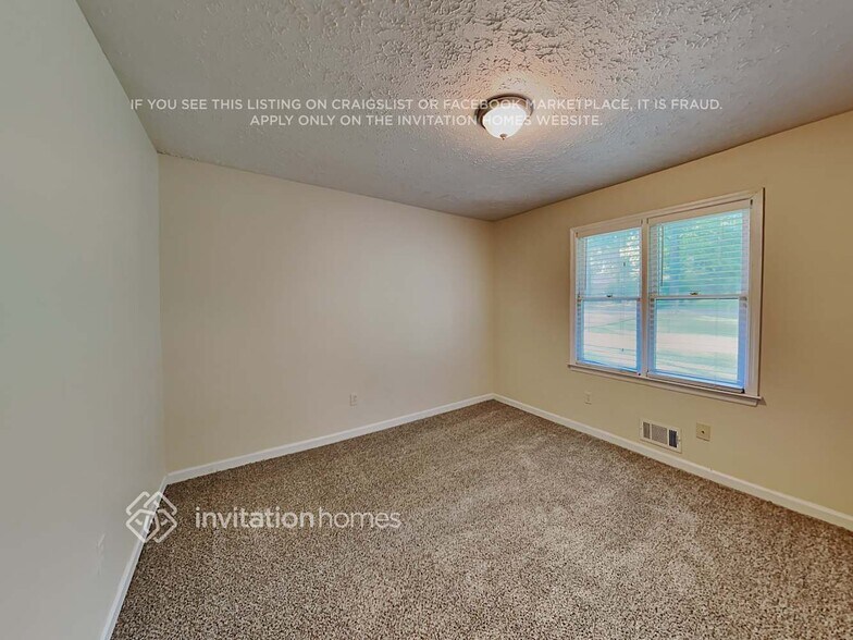 Building Photo - 139 Cedar Ridge Trail