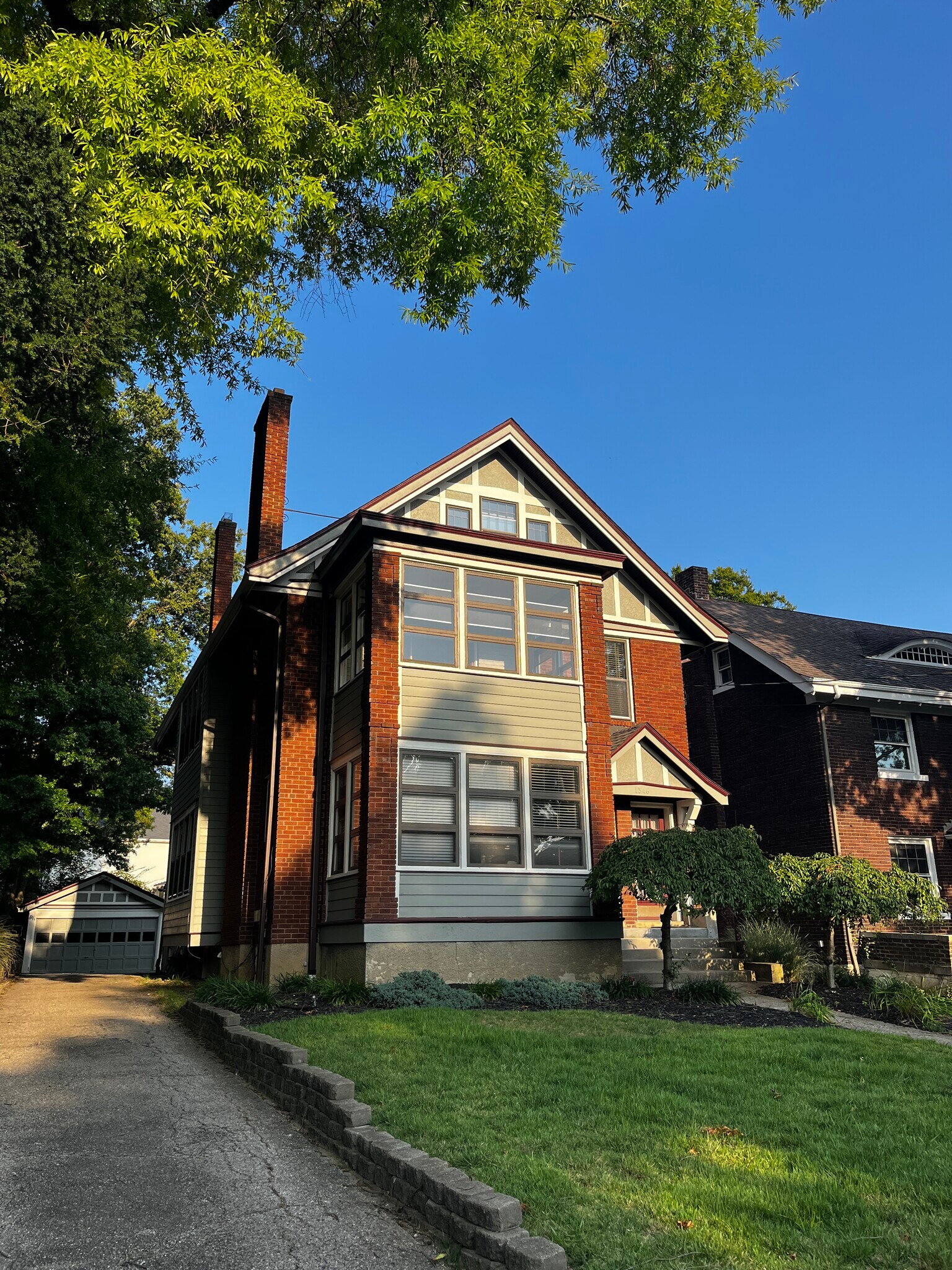 Building Photo - 1346 Delta Ave