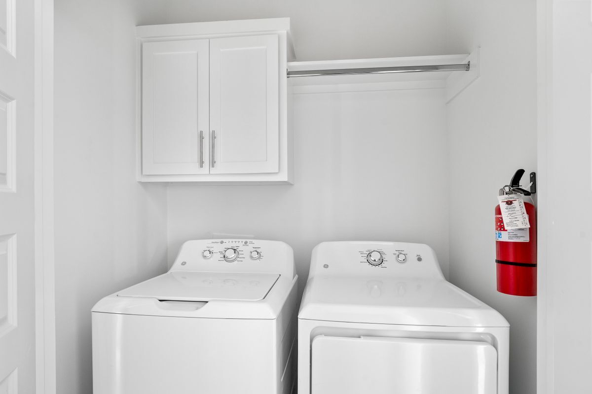 Building Photo - 11502 N 24th St