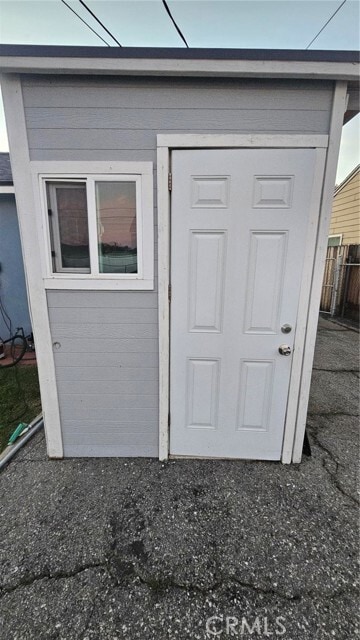 Building Photo - 136 S Marcile Ave