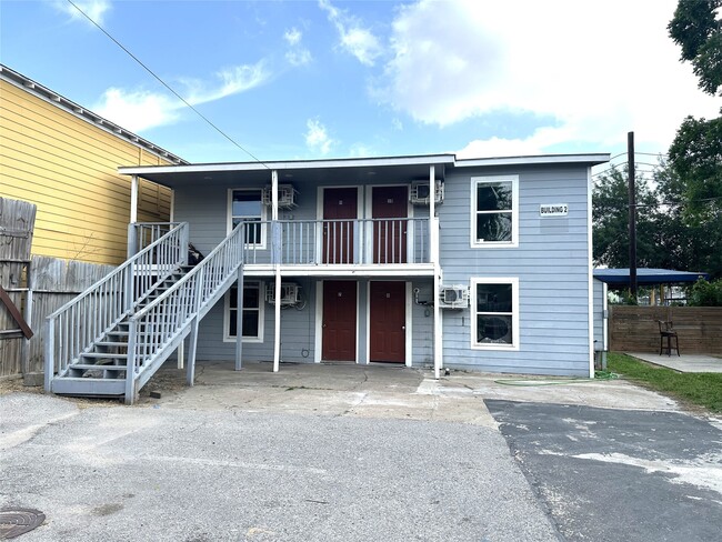Building Photo - 120 79th St