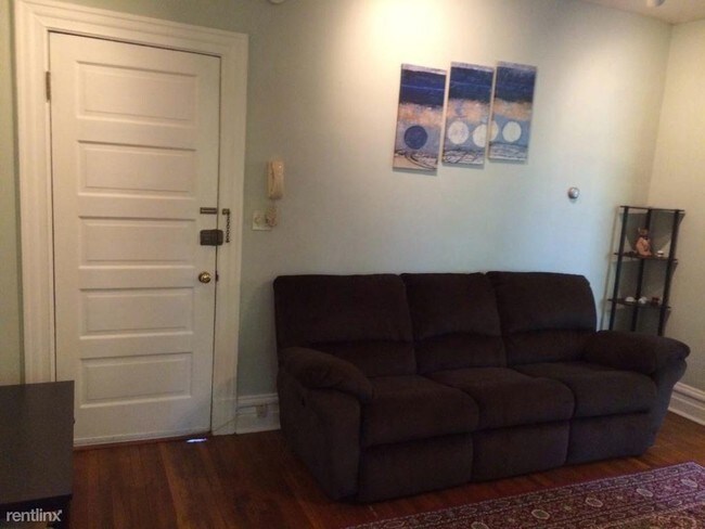 Building Photo - 2 br, 1 bath 4plex - 5106 Westminster Pl A...