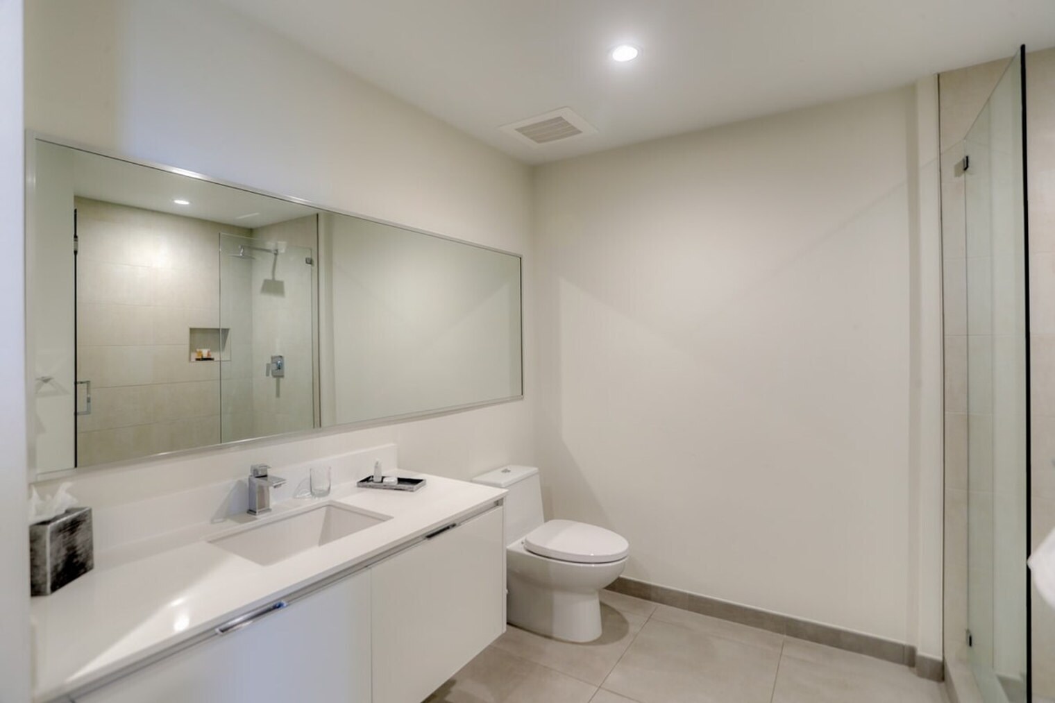 Building Photo - 345 Indiana St