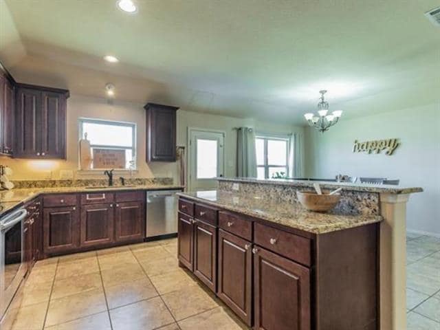 Building Photo - 108 Halifax Cir