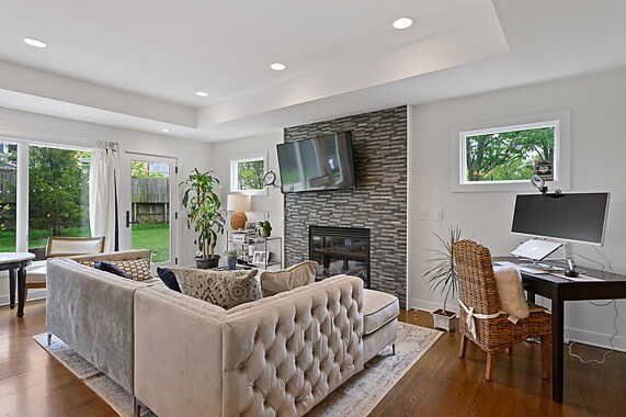 Building Photo - 9834 Tollgate Ln