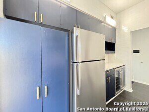 Building Photo - 8642 Fredericksburg Rd