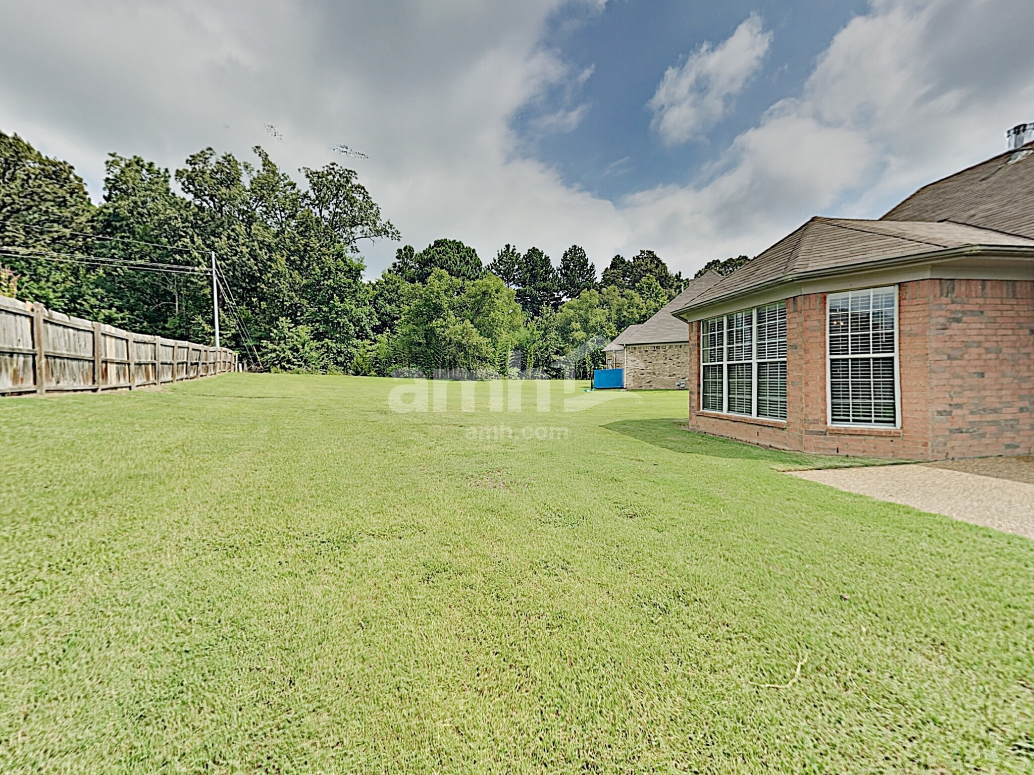 Building Photo - 5961 Appian Way Cv