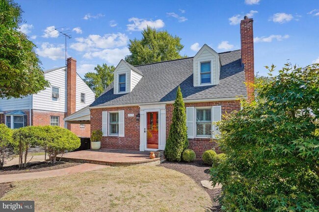 Building Photo - 2505 N Powhatan St