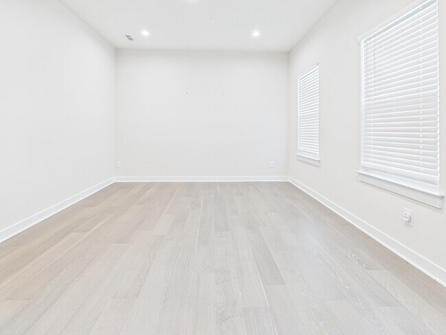 Building Photo - 730 Autumn Sage Dr