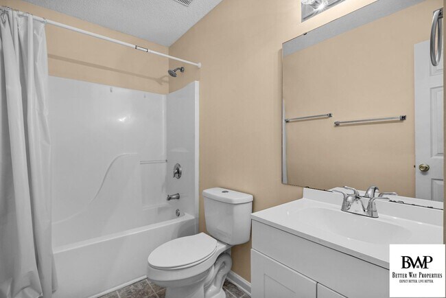 Building Photo - 233 Rosebrook Dr