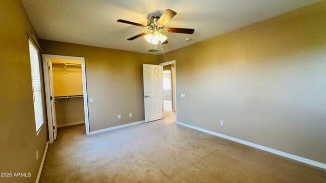 Building Photo - 2138 W Marconi Ave