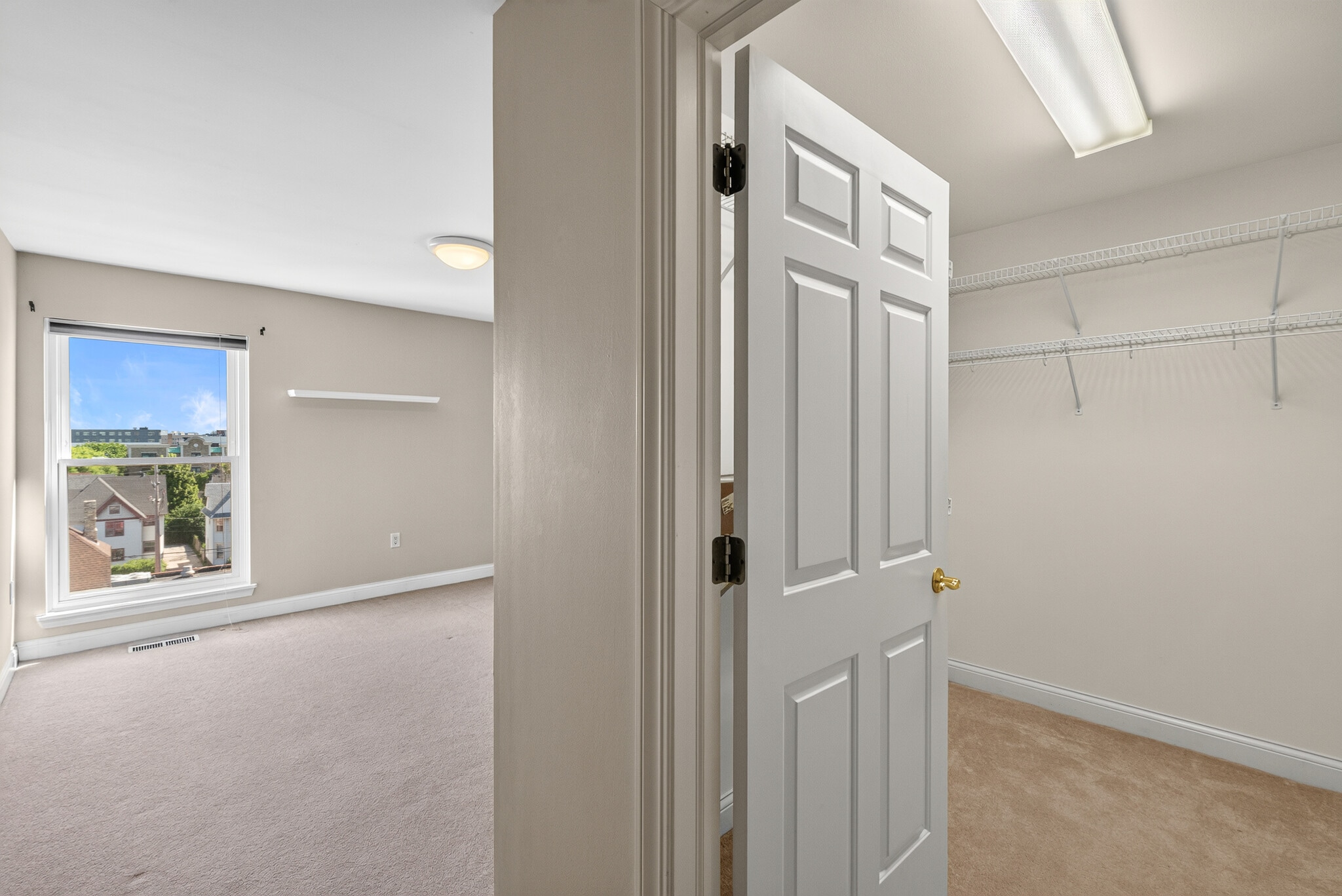 Second Bedroom with Walk in Closet - 1920 N Farwell Ave