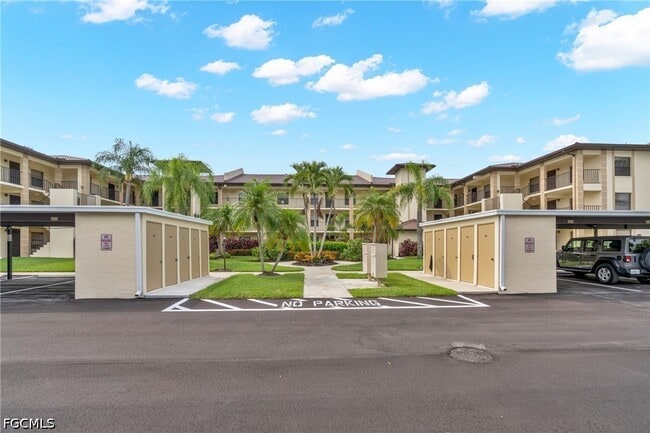 Building Photo - 12150 Kelly Sands Way