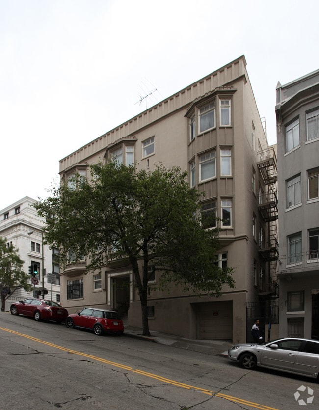 Building Photo - 550 Stockton St