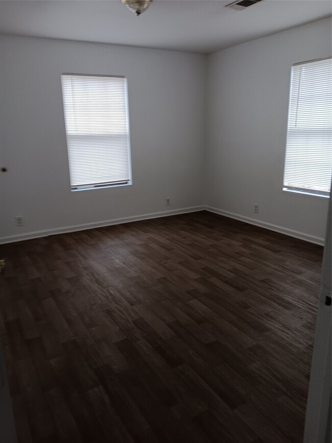 Building Photo - 21427 North St