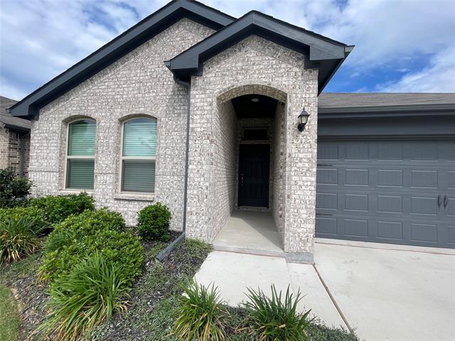 Building Photo - 5752 Brookville Dr