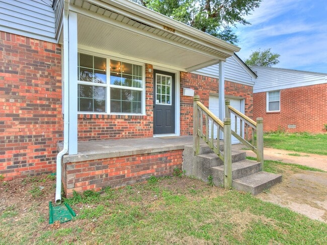 Building Photo - Charming 2 Bedroom Home in Oklahoma City