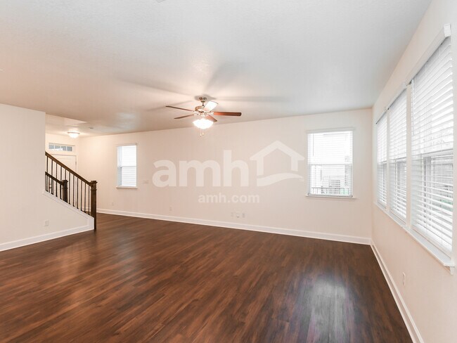 Building Photo - 8559 Highfield Ave