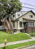 Building Photo - 413 Clements Bridge Rd