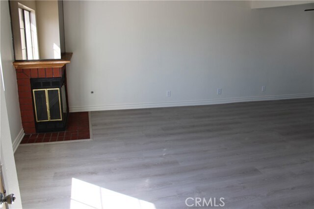 Building Photo - 260 E Beverly Blvd