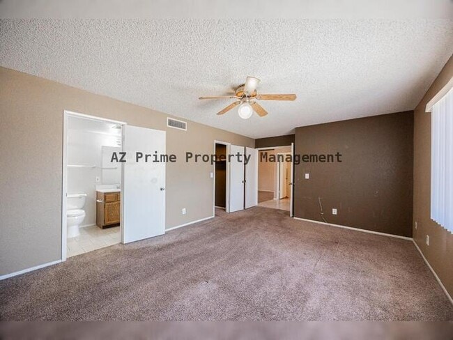 Building Photo - 9358 W Sanna St