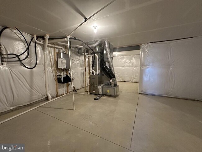 Building Photo - 34273 Graham Cir