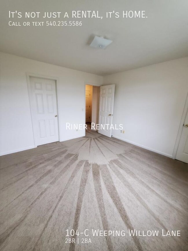 Building Photo - 104 Weeping Willow Ln