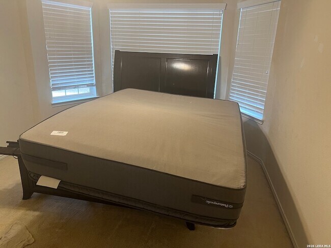 Building Photo - 5809 Black Diamond